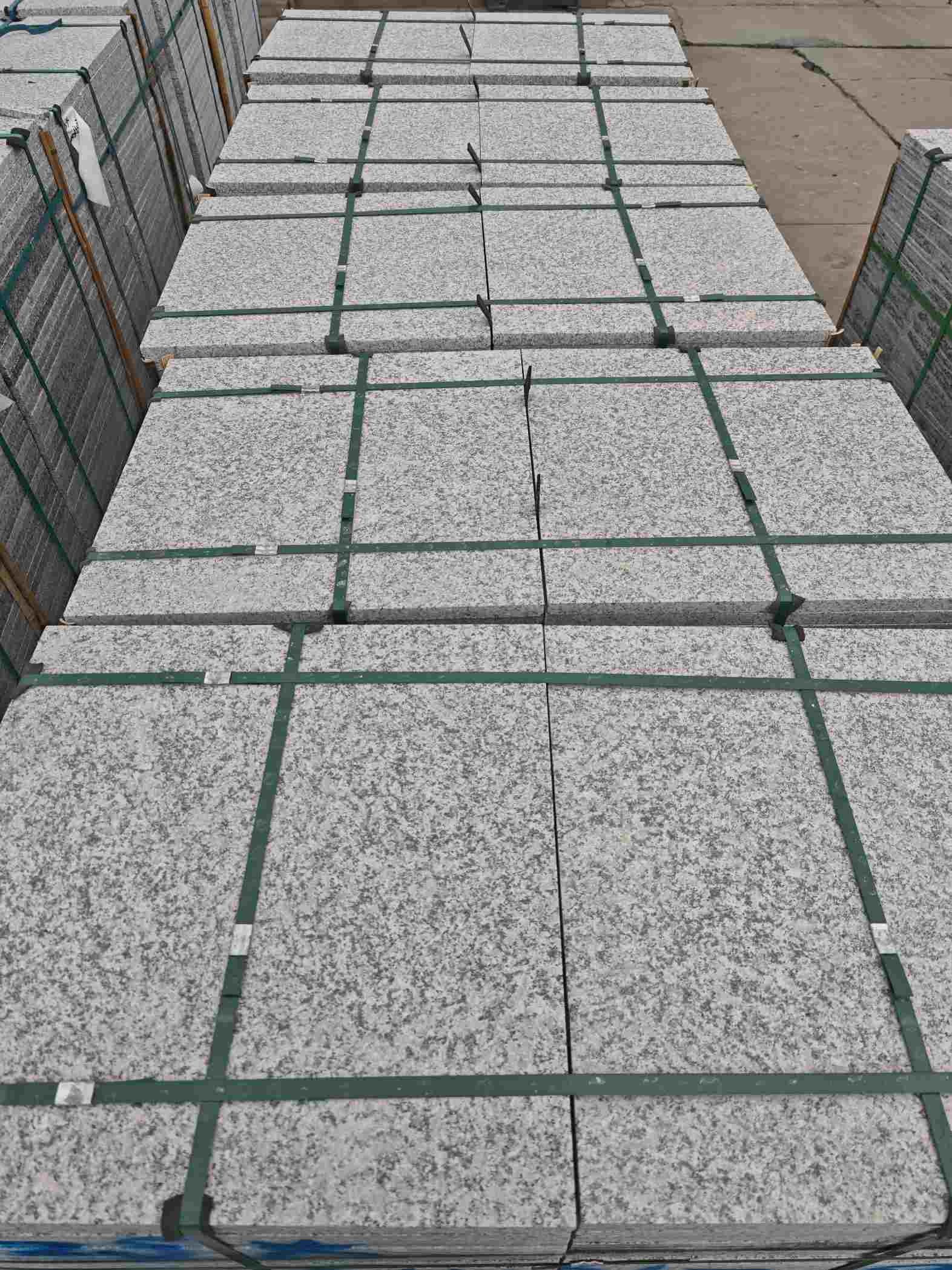 肇庆芝麻白大花地铺