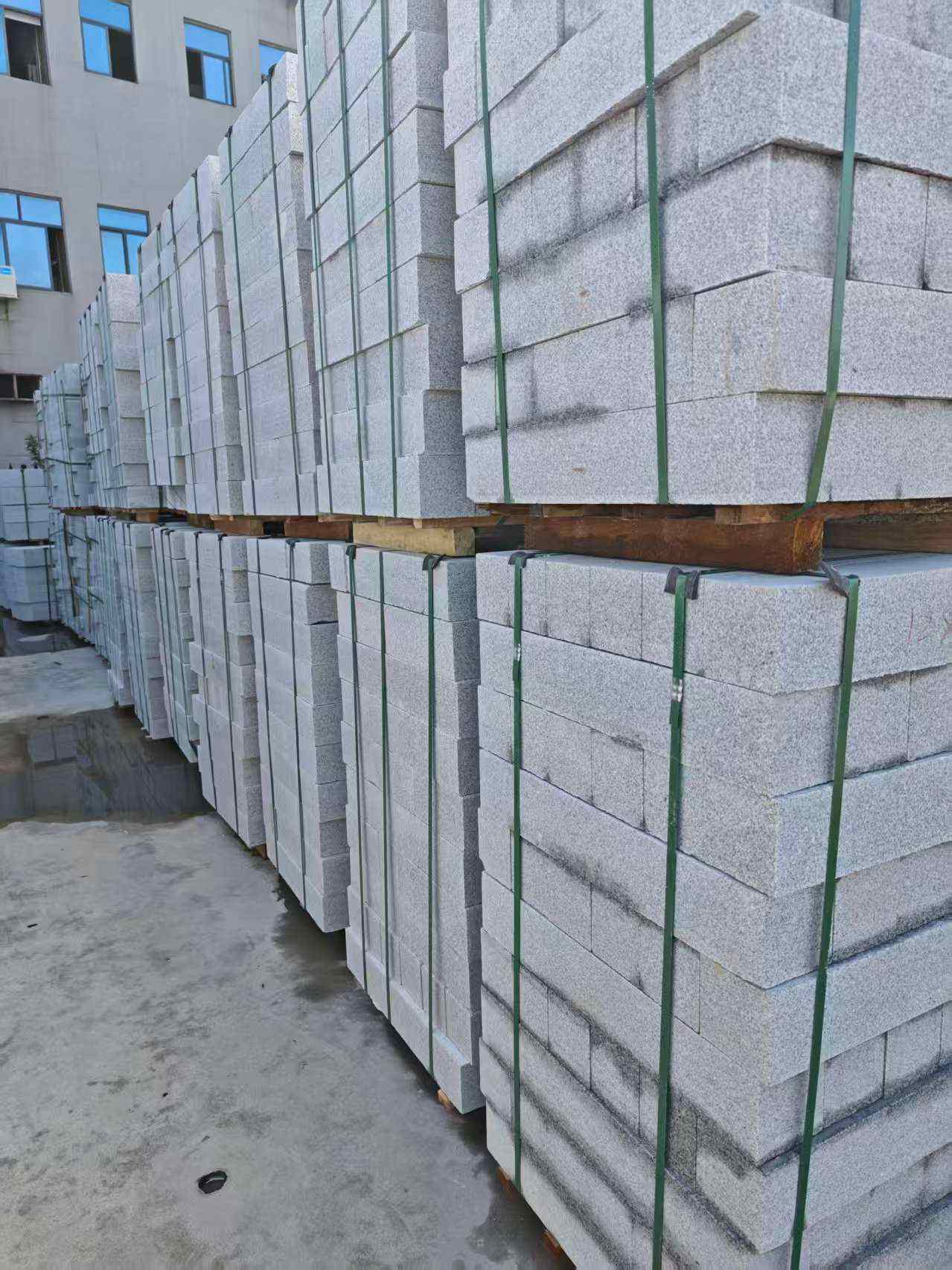 肇庆芝麻白路牙石，路侧石